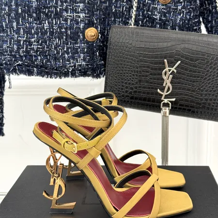 イブサンローラン サンダル