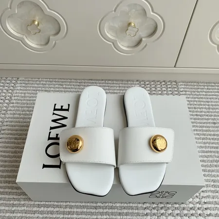 ロエベ スリッパ