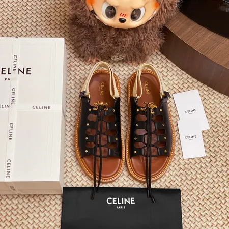 セリーヌ サンダル