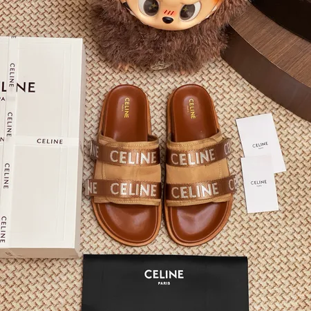 セリーヌ スリッパ
