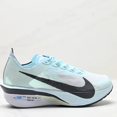 ナイキ スニーカー