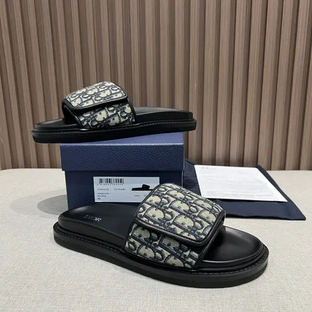 ディオール スリッパ