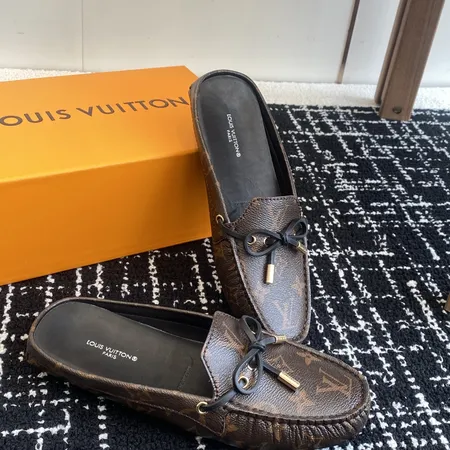 ルイヴィトン スリッパ