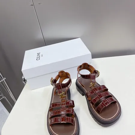 セリーヌ サンダル