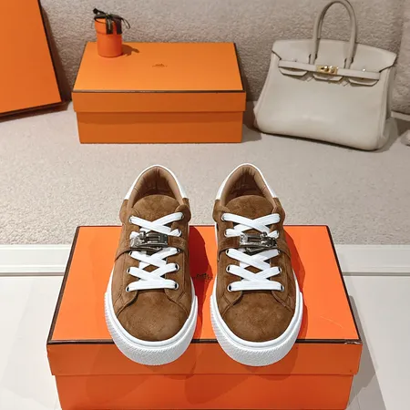 エルメス カジュアルシューズ