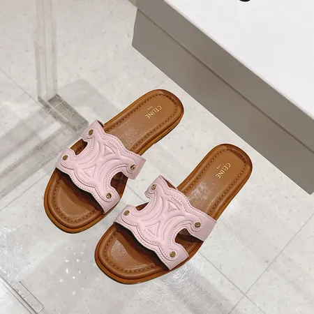 セリーヌ スリッパ