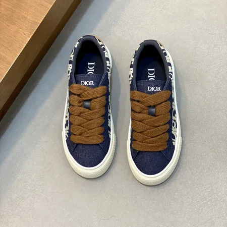 ディオール カジュアルシューズ