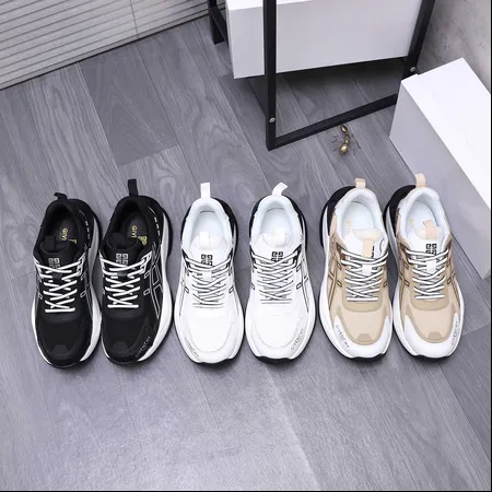 ジバンシィ カジュアルシューズ