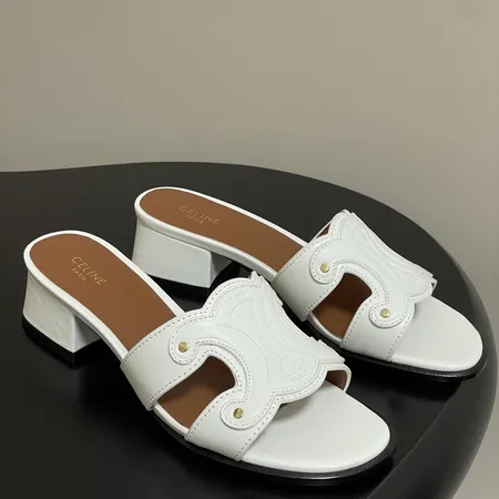 セリーヌ サンダル