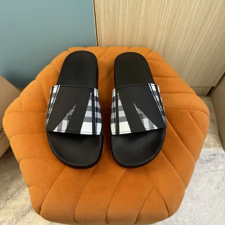 バーバリー ス スリッパ