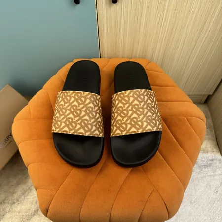 バーバリー ス スリッパ