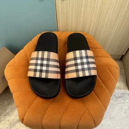 バーバリー ス スリッパ