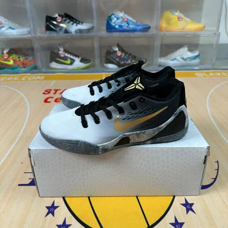 ナイキ スニーカー