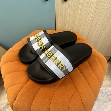 バーバリー ス スリッパ