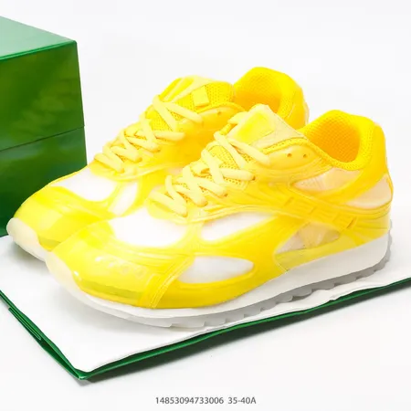 ボッテガ ヴェネタ カジュアルシューズ