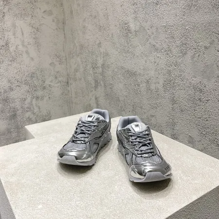 ボッテガ ヴェネタ スニーカー