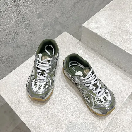 ボッテガ ヴェネタ スニーカー