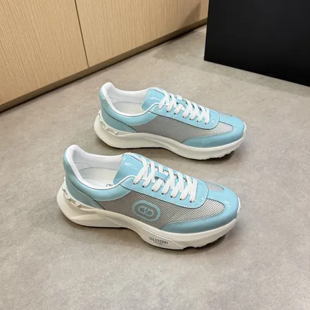 ヴァレンティノ カジュアルシューズ