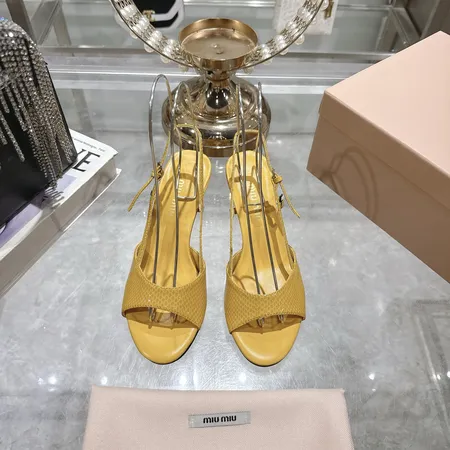 ミュウミュウ サンダル