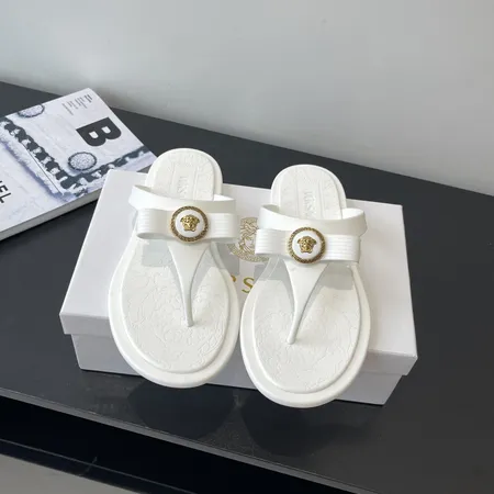 ヴェルサーチ スリッパ