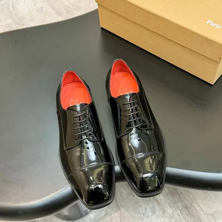 クリスチャン・ルブタン ビジネスシューズ