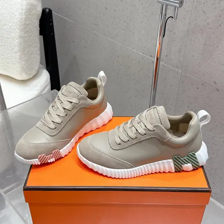 エルメス スニーカー