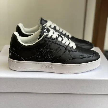 セリーヌ カジュアルシューズ