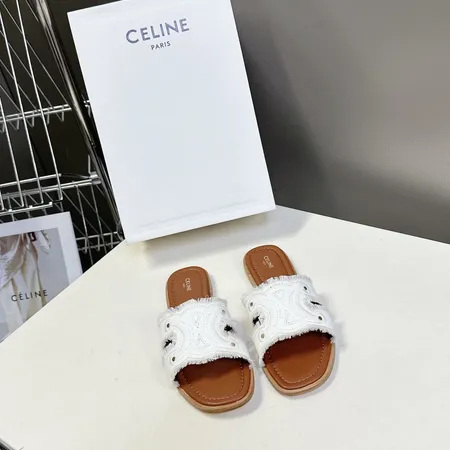 セリーヌ スリッパ