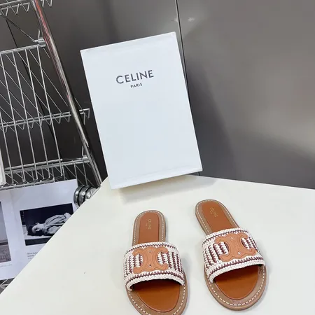 セリーヌ スリッパ