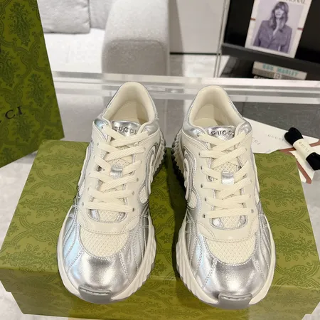 グッチ スニーカー