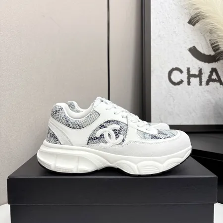 シャネル スニーカー