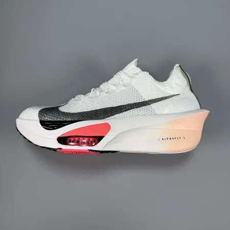 ナイキ スニーカー