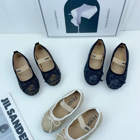 フェンディ ビジネスシューズ