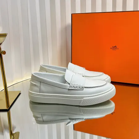 エルメス カジュアルシューズ