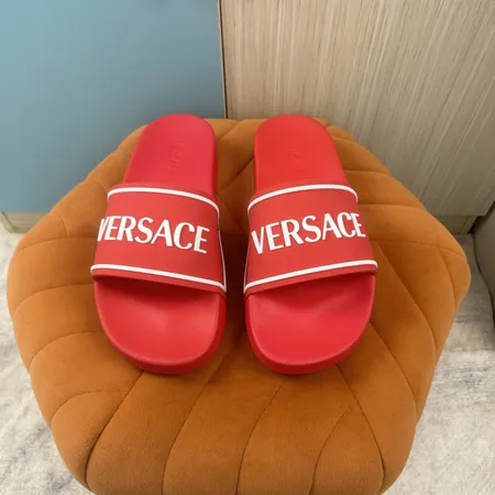 ヴェルサーチ スリッパ