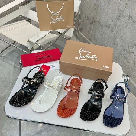 クリスチャン・ルブタン サンダル