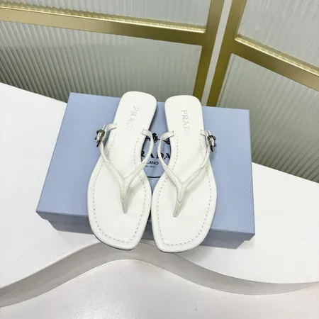 プラダ スリッパ