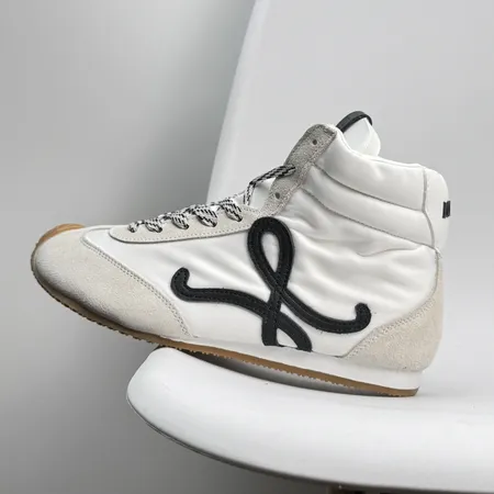 ロエベ カジュアルシューズ