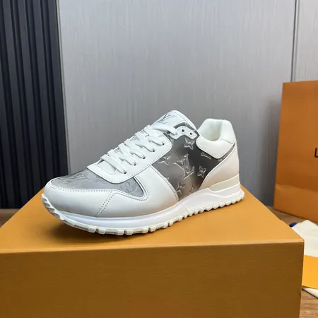 ルイヴィトン カジュアルシューズ