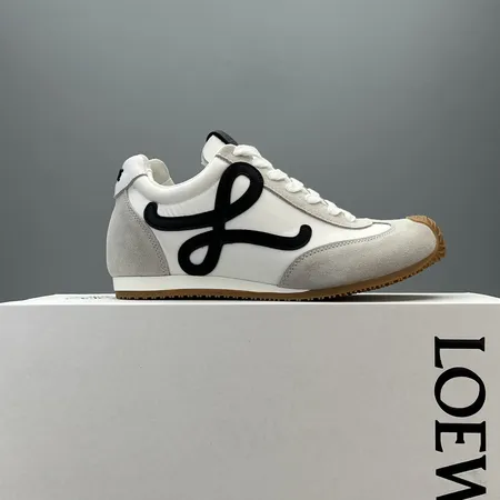 ロエベ カジュアルシューズ