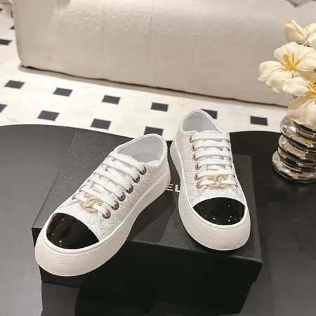 シャネル カジュアルシューズ