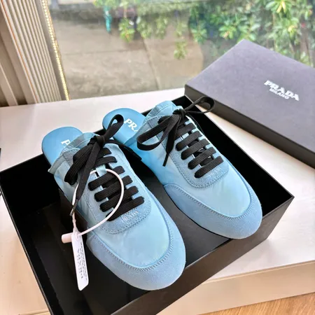 プラダ スリッパ