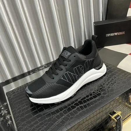 アルマーニ スニーカー