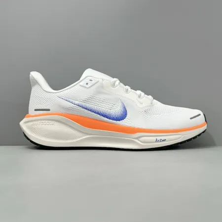 ナイキ スニーカー