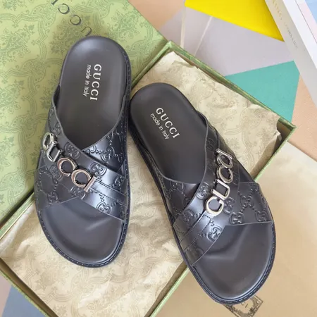 グッチ スリッパ