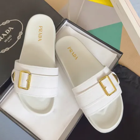 プラダ スリッパ