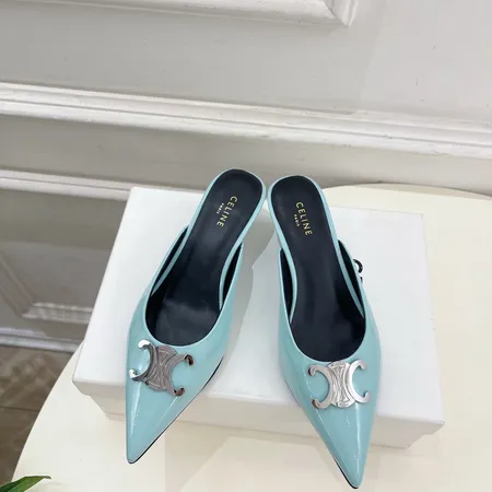 セリーヌ サンダル