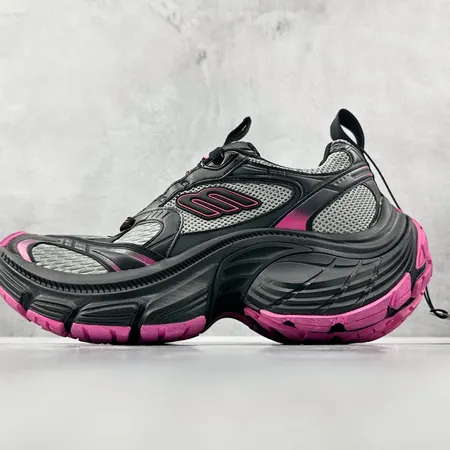 バレンシアガ スニーカー