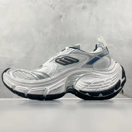 バレンシアガ スニーカー