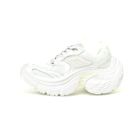 バレンシアガ スニーカー